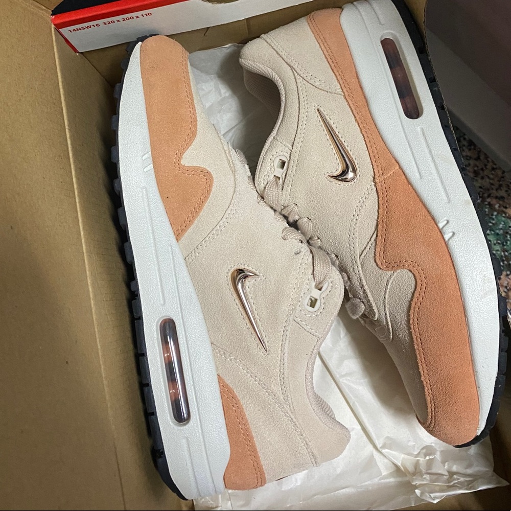 Nike Air Max 1 Premium SC Guava Ice